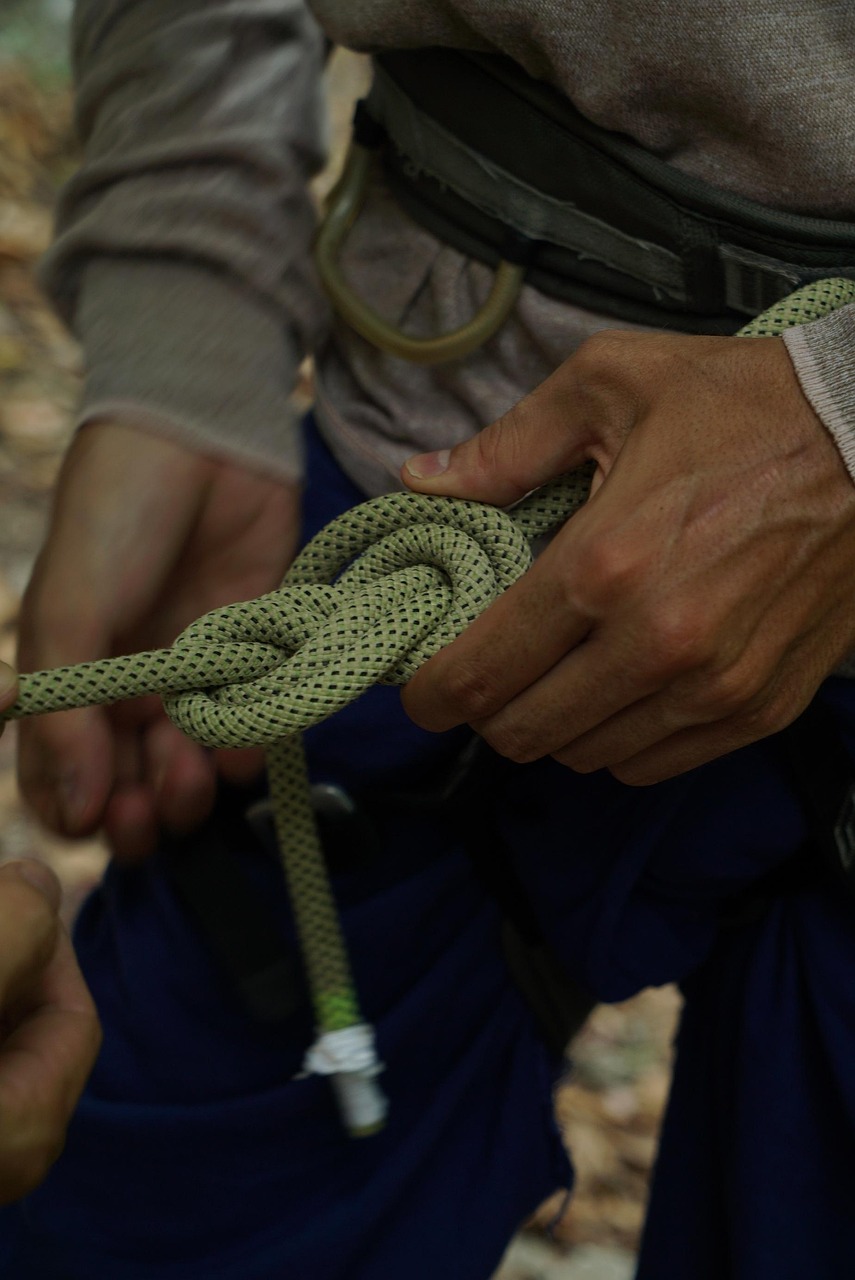 rockclimbing, node, climb, to back up, security, rope, backup, mountain sports, rock climbing, climber, climbing rope, alpinist, steep, extreme sports, rock, rope up, allgäu, alpinism, anchoring, equipment, hang up, stony, eighth knot, wire rope, carabiner, via ferrata, alpinist, alpinist, alpinist, alpinist, alpinist
